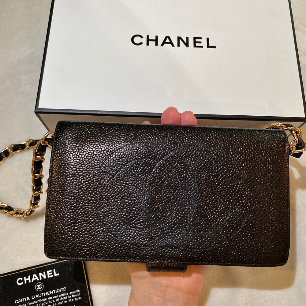 💯 Authentic CHANEL caviar wallet on chain - Picture 2 of 7
